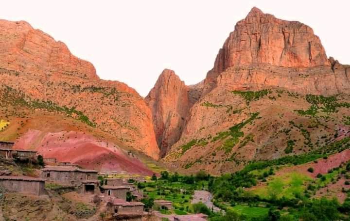 Taghia Accommodation - carbon neutral hotel in Unknown City