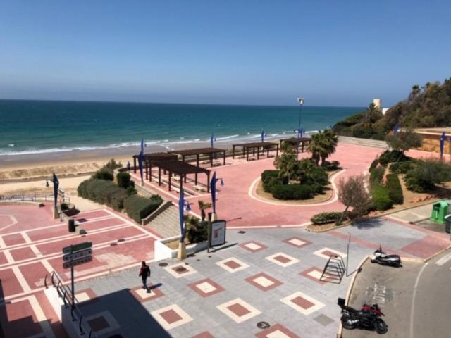 Apartamento la barrosa — 4-Star Luxury Hotel in Chiclana De La Frontera, Spain