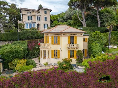 Portofino Villa Vista Mare Giardino Free Parking — 4-Star Luxury Hotel in Zoagli, Italy