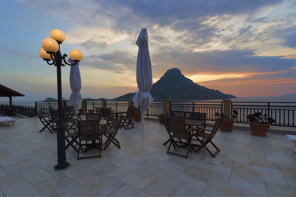 Hotel Continental - carbon neutral hotel in Kalymnos