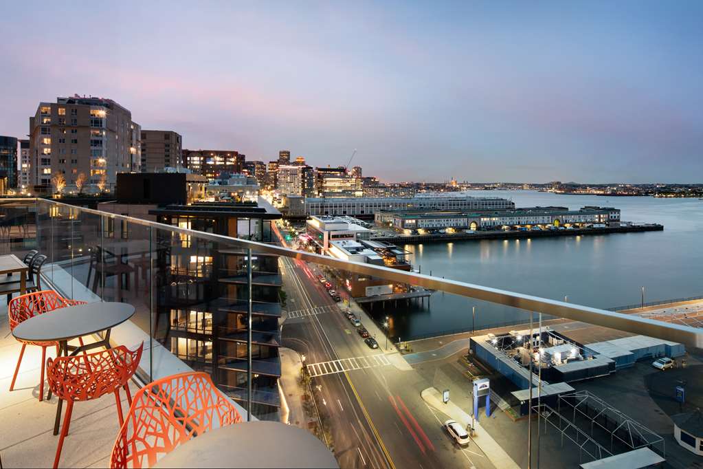 Hyatt Place Boston Seaport District - photo 31