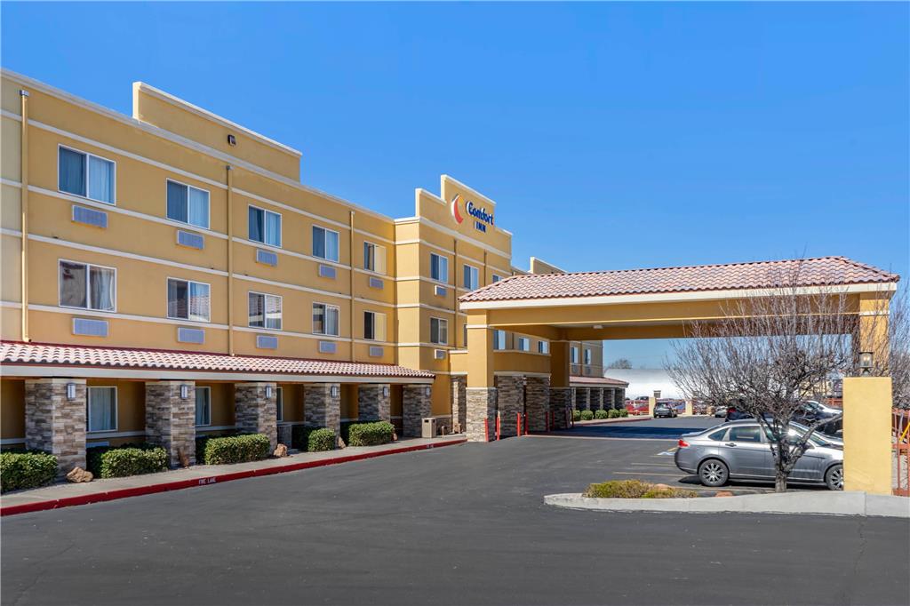 Comfort Inn Albuquerque Airport — Albuquerque — photo 2