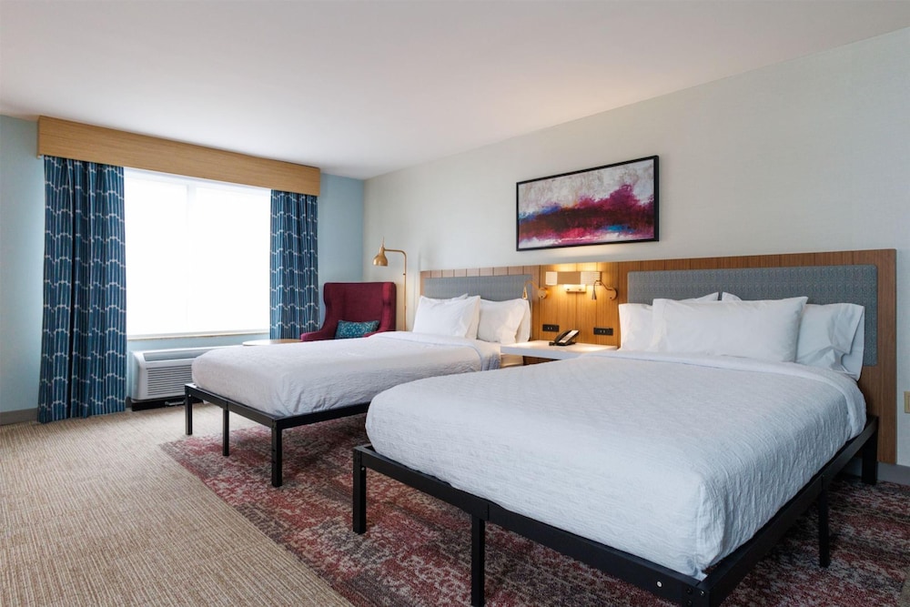 Hilton Garden Inn New York Staten Island - photo 17