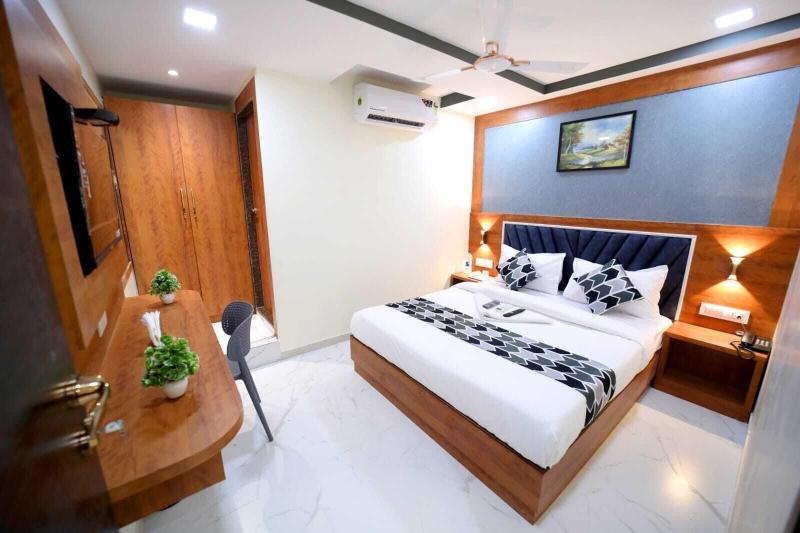 N.M. Hotel - last minute hotel in Mumbai