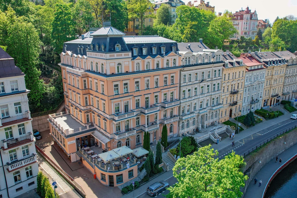 Humboldt Park Hotel And Spa in Karlovy Vary, Czech Republic