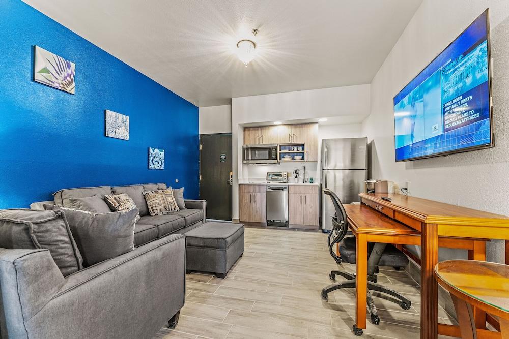Hawthorn Suites by Wyndham Tempe - photo 57