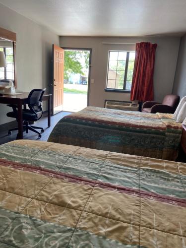 Redbud Inn - photo 25