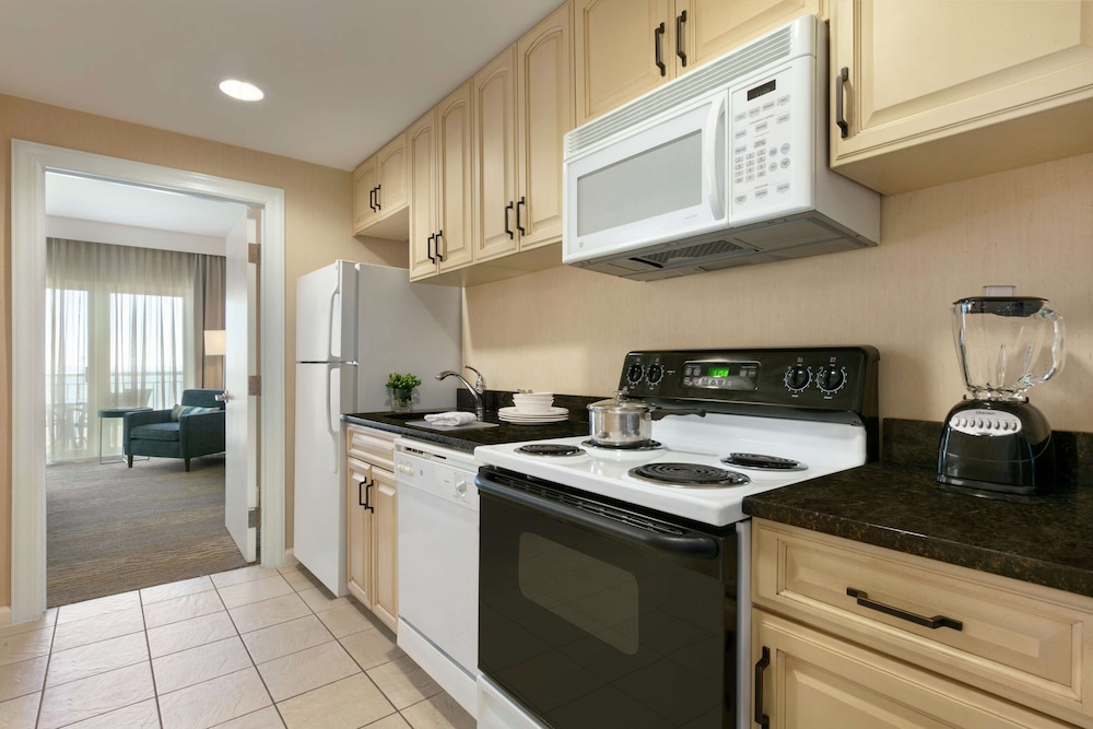 Hilton Ocean City Oceanfront Suites - photo 21