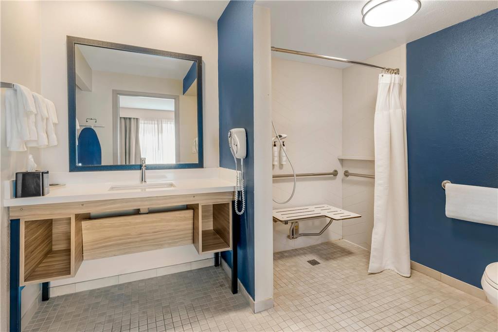 Country Inn & Suites by Radisson Modesto Salida - photo 26