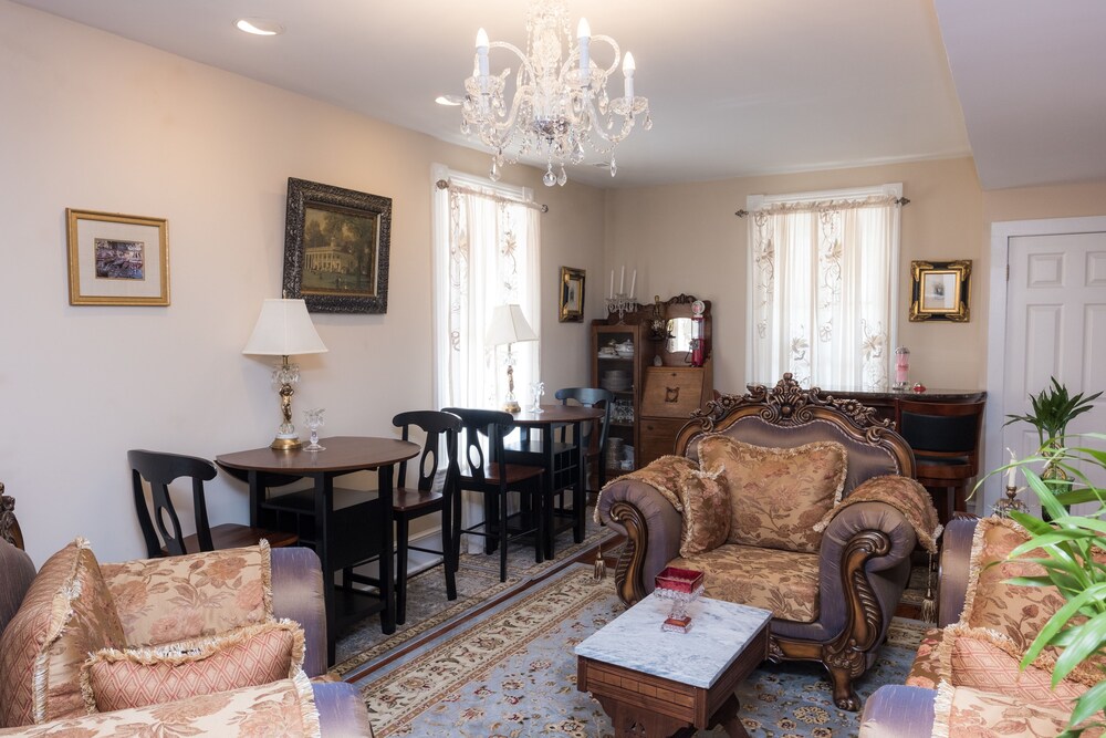 Dennison Street Inn Bed & Breakfast - photo 3