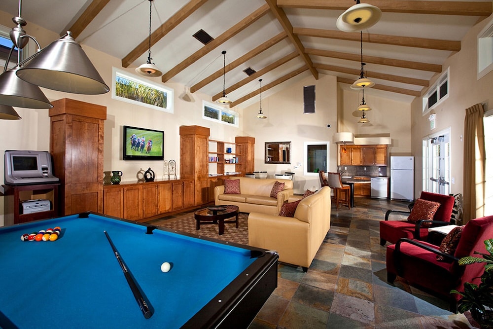 Winners Circle Resort - photo 26