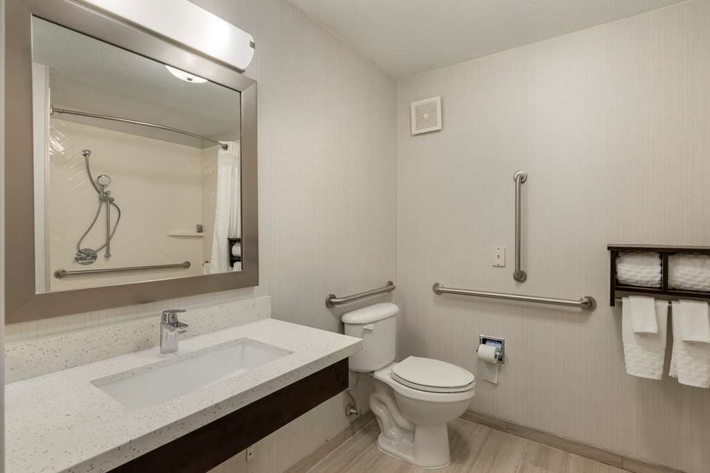 Best Western Watertown Inn and Suites - photo 28