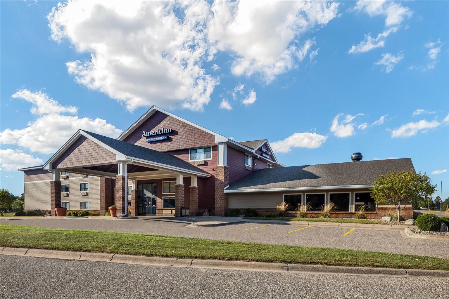 AmericInn by Wyndham Mounds View Minneapolis - photo 2