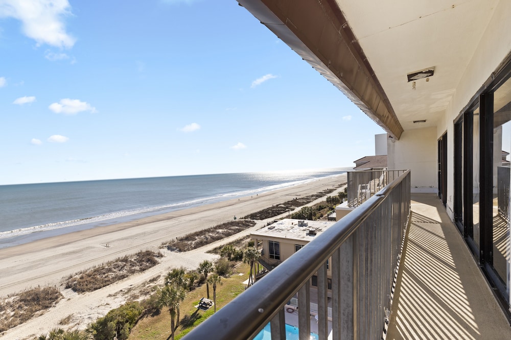 Ocean Crest Inn and Suites - photo 63