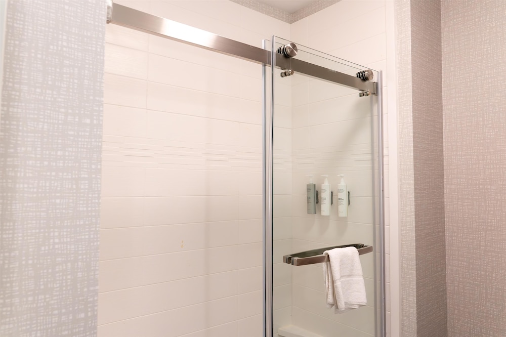 Hampton Inn Turnersville - photo 30
