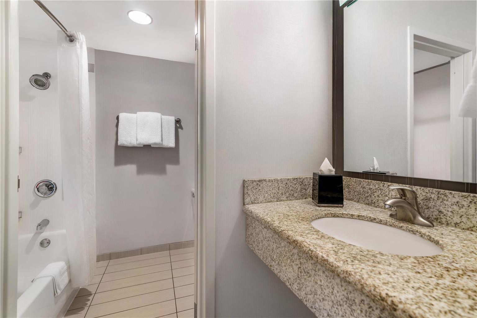 Sonesta Select Newport Middletown - photo 20