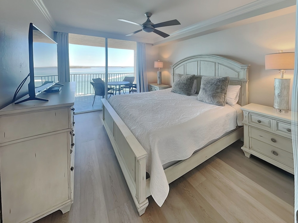 Lovers Key Resort by Distinctive Beach Rentals - photo 12