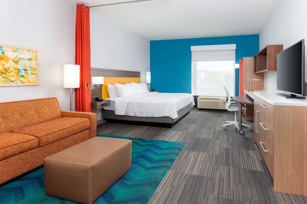 Home2 Suites by Hilton Tampa Downtown Channel District - photo 10