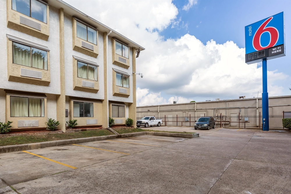 Motel 6 Houston North Spring - photo 24