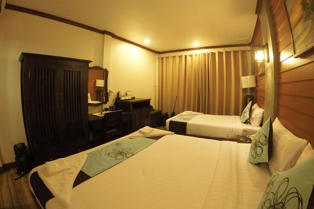 Victoria Cliff Nyaung Oo Phee Island in Kawthoung, Myanmar