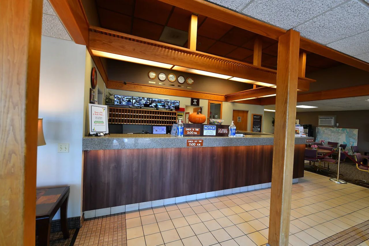 Costa Mesa Inn - photo 5
