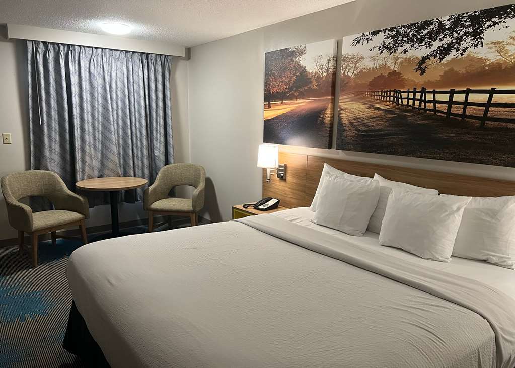 Days Inn by Wyndham Valdosta I 75 - photo 7