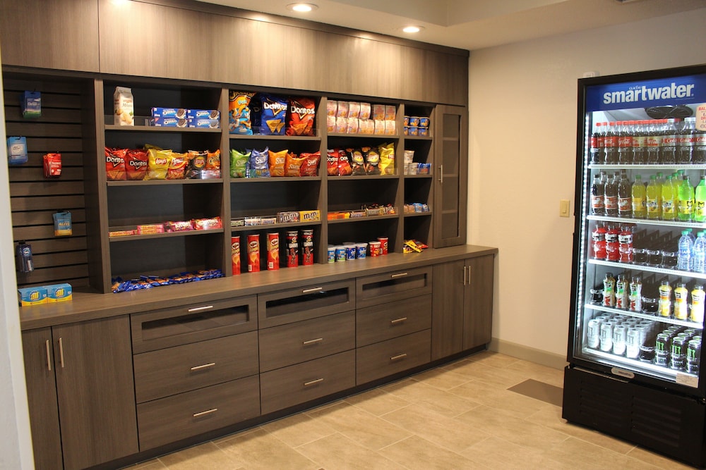 Holiday Inn Express & Suites Enterprise - photo 18