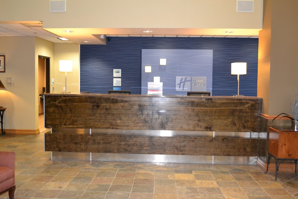 Holiday Inn Express Hotel & Suites Bozeman West by IHG - photo 33