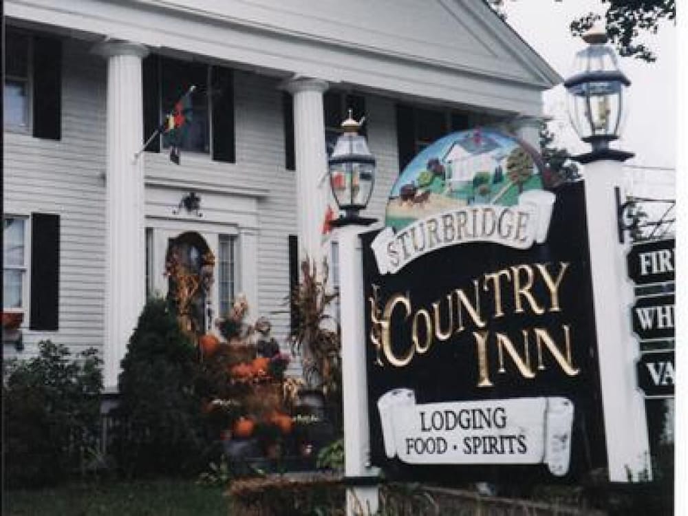 Sturbridge Country Inn - photo 20