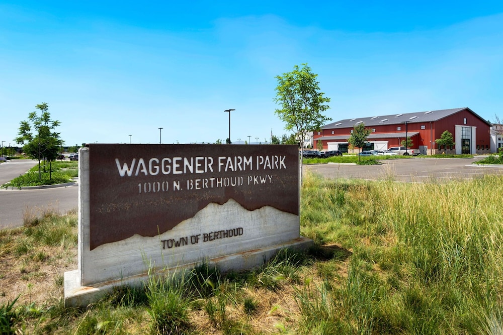 Scenic Mountain Retreat Golf Pickleball Relax in Loveland, United States