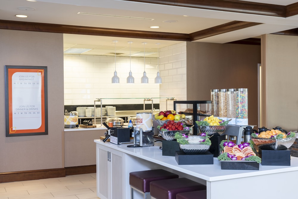 Hilton Garden Inn Columbus Edinburgh - photo 31