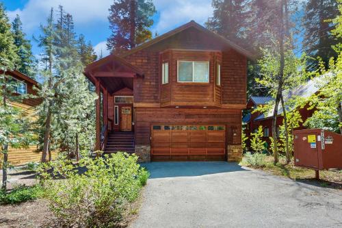 Willow Creek Hideway — hotel in Tahoma