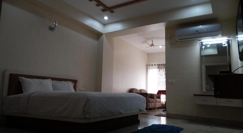 Manju Palace — Nanded — photo 4