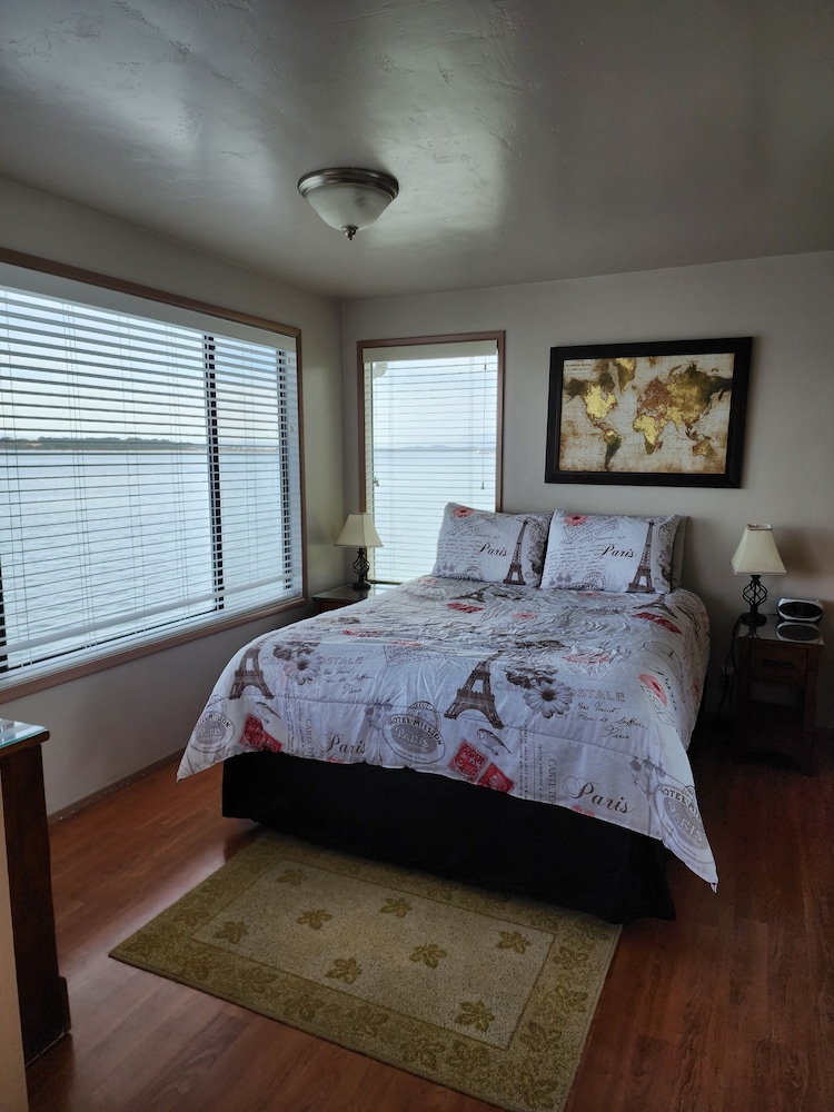Plainview Motel & RV Park - photo 25
