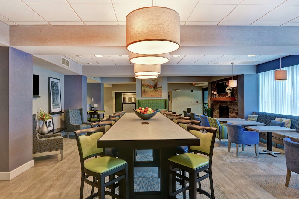 Hampton Inn Sayre - photo 3