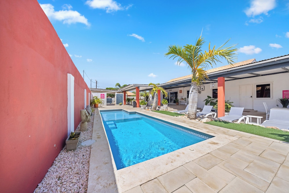 Ierlandstraat 23 in Oranjestad, Aruba