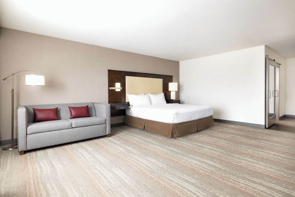 Hampton Inn & Suites Napa - photo 24