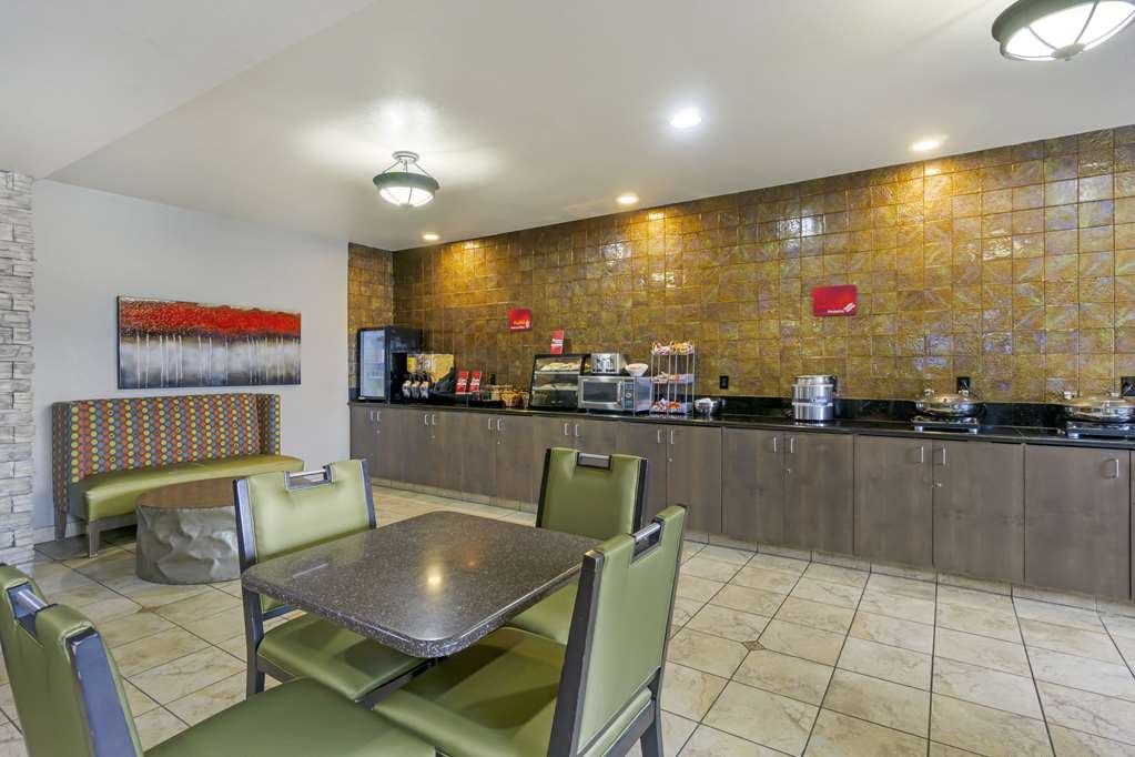 Best Western Plus Yakima Hotel - photo 47