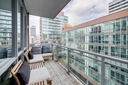 Studio Gem in the lovely Waterfront Communities in Toronto, Canada