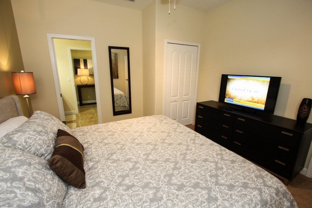 Ov4103 Champions Gate Resort 4 Bed 3 Baths Villa - photo 3