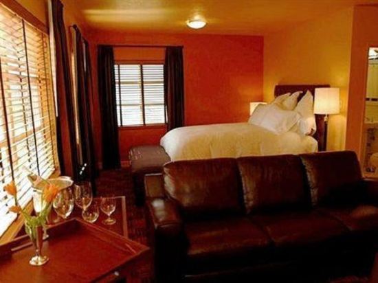 The Inn at El Gaucho - photo 13