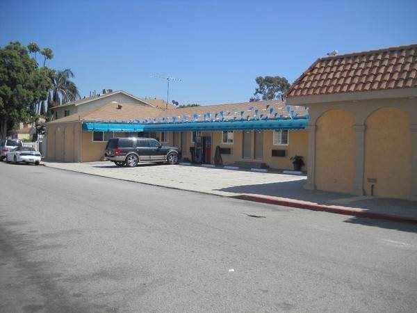 La Siesta Inn - photo 25