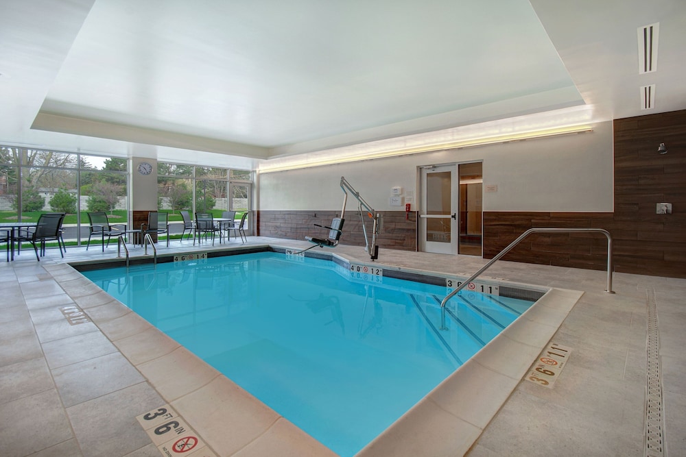 Fairfield by Marriott Inn & Suites Rochester Hills - photo 25