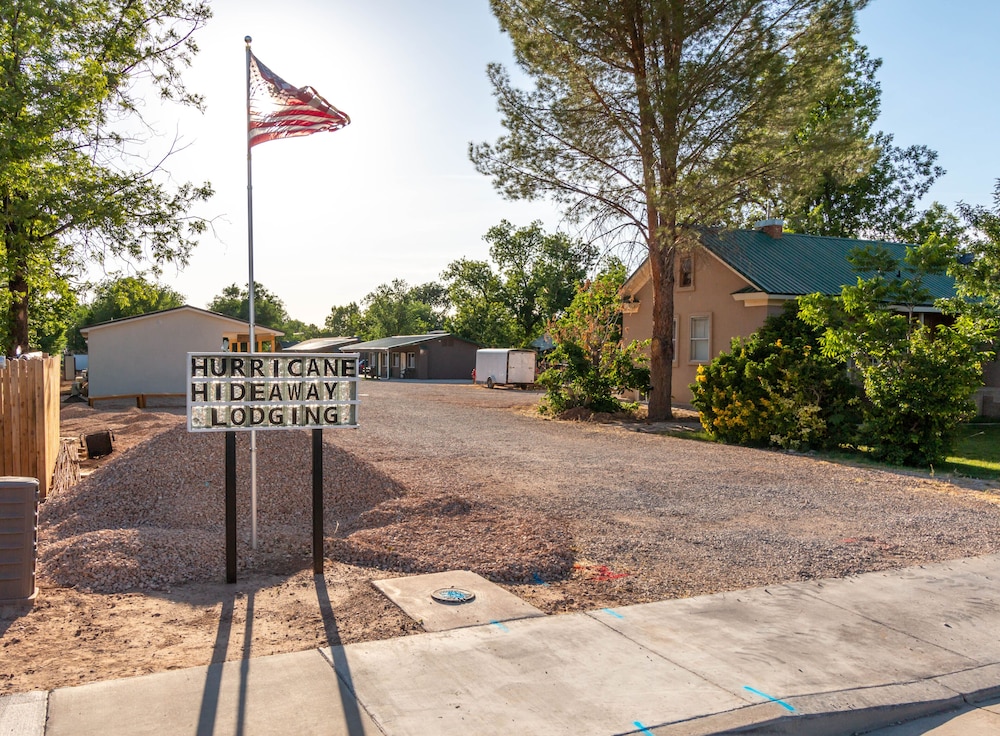 Hurricane Hideaway Lodging - photo 31