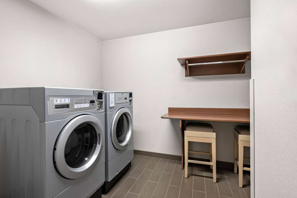 Microtel Inn & Suites by Wyndham Sweetwater - photo 53