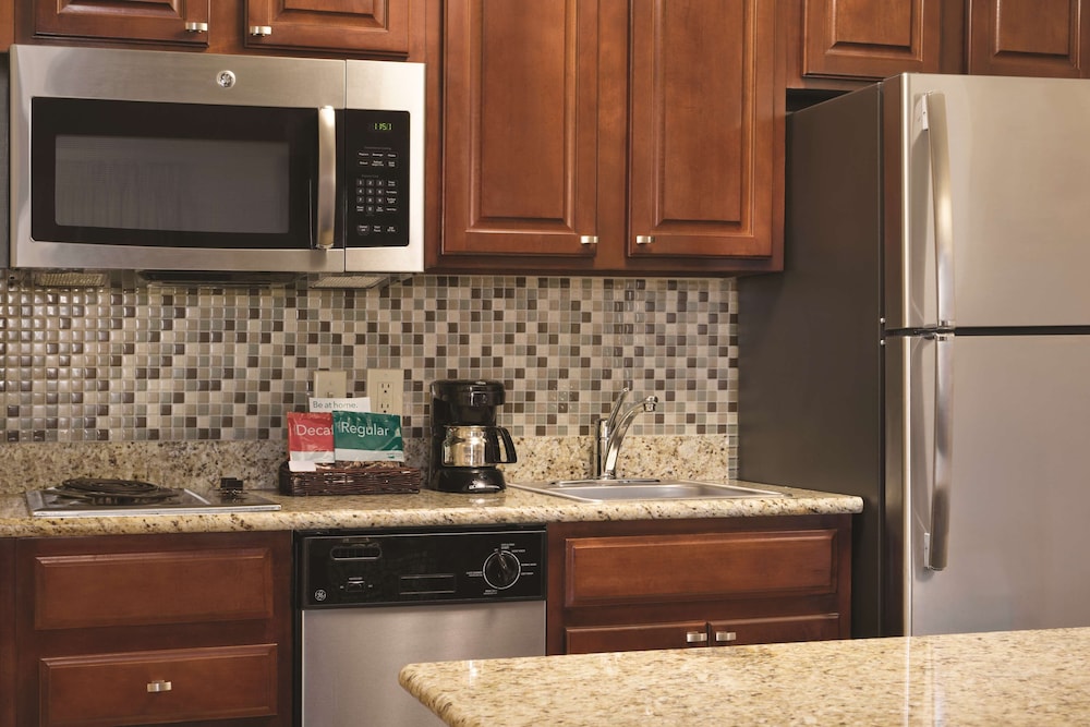 Homewood Suites by Hilton Williamsburg - photo 21