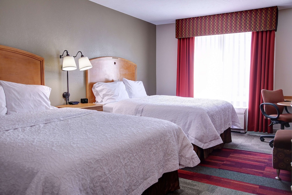 Hampton Inn Cedar City - photo 13