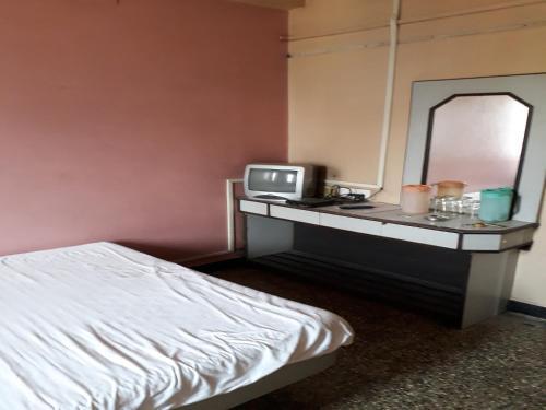 Hotel Girish - carbon neutral hotel in Kolhapur