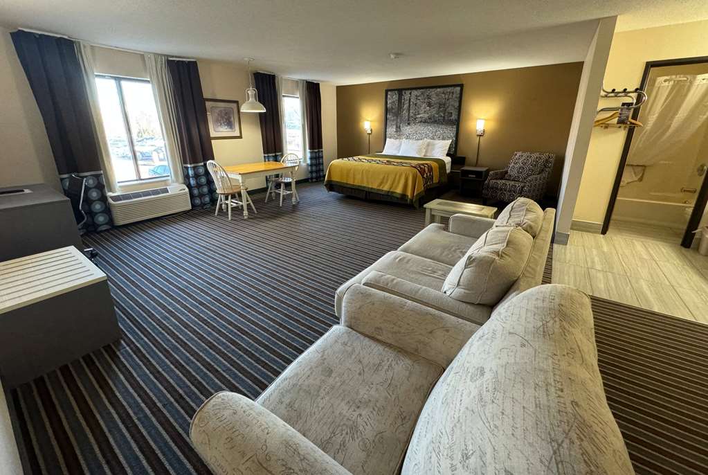 Super 8 by Wyndham Columbia Clark Lane - photo 18