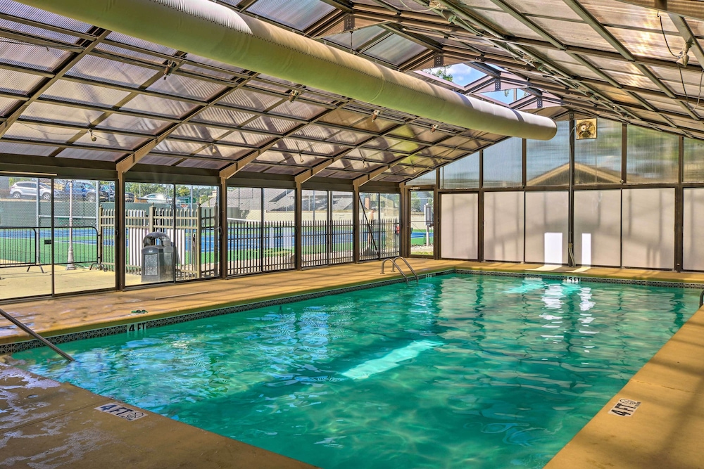 Golfers' Paradise Branson Condo w Resort Perks - photo 12